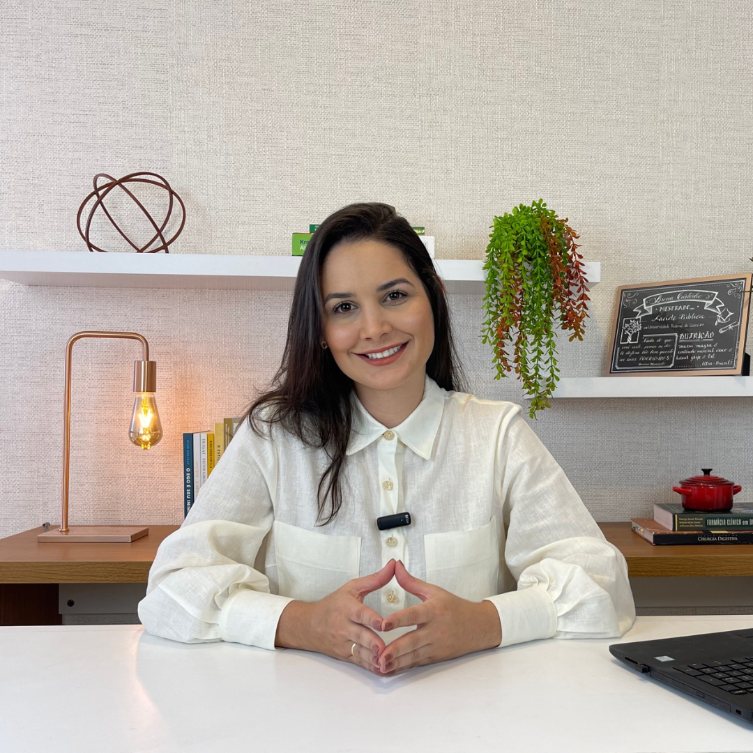 Brena Custódio, Nutricionista Oncológica, sorridente e acolhedora